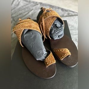 New Saint Laurent flats in 36+